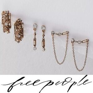 Free People Crystal Hoop Earrings Set❤️